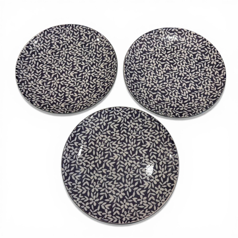 Fiorella Purple White Floral Ceramic Appetizer Dessert‎ Plates Set of 3 8in